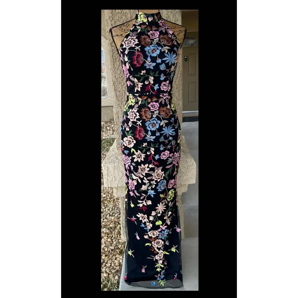 Lulus Black 3D Floral Embroidered Halter Infinite Praise Maxi Dress Size M - Picture 2 of 13